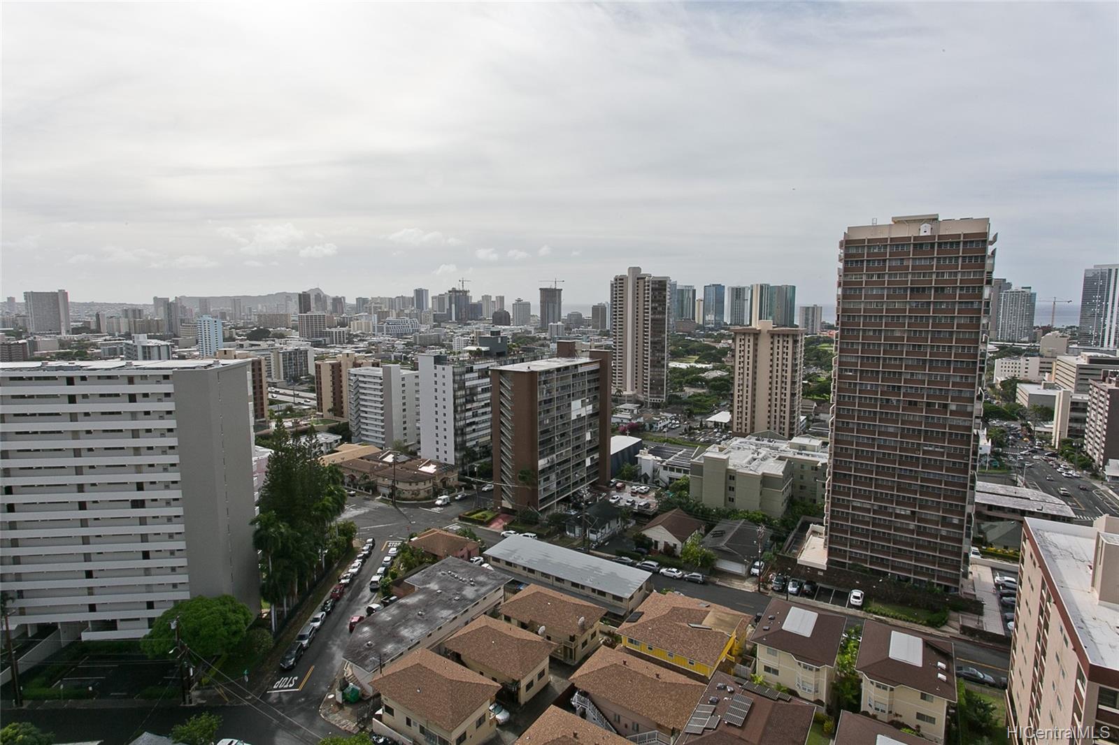 Sky Tower Apts condo # 1604, Honolulu, Hawaii - photo 12 of 14