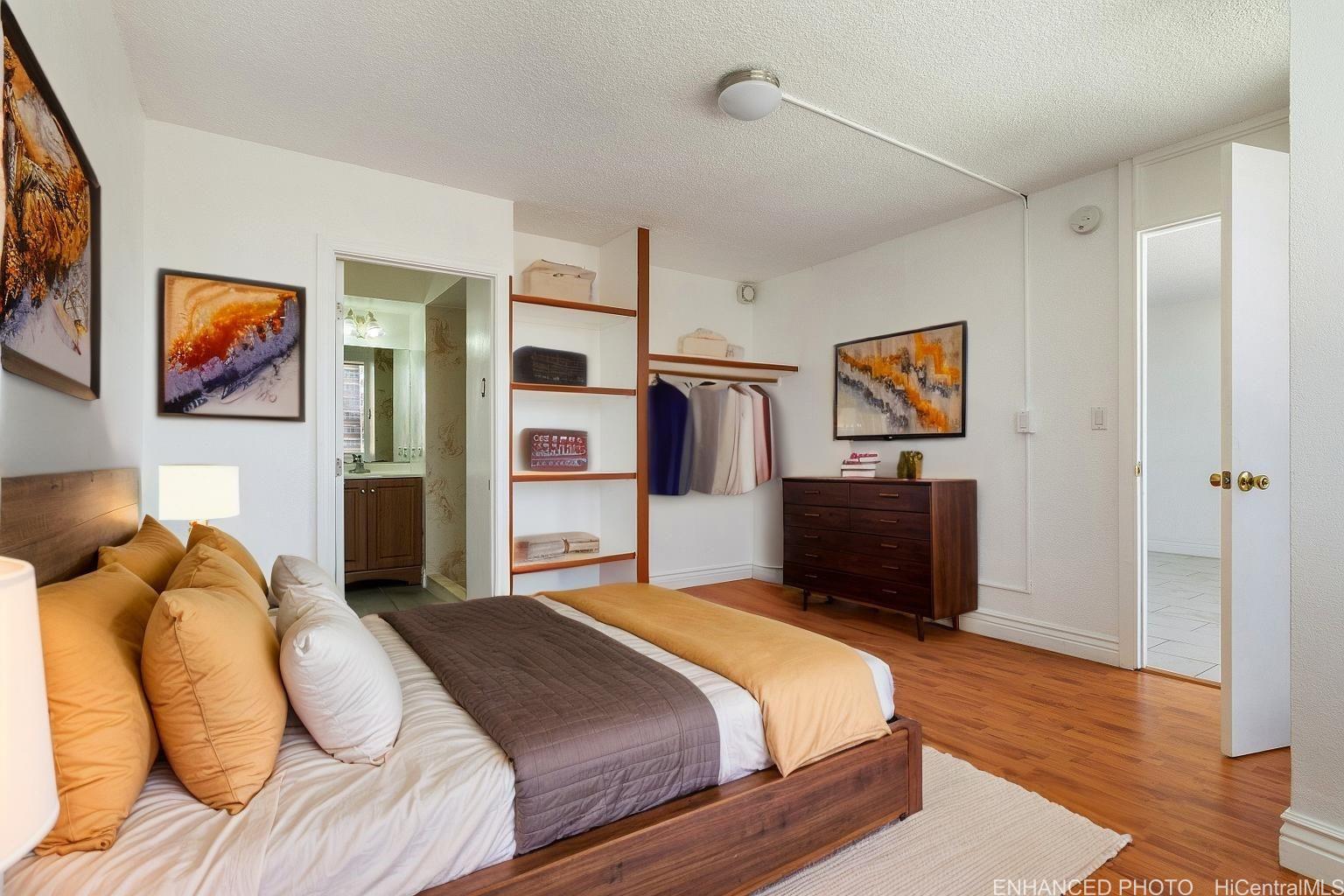 Sky Tower Apts condo # 304, Honolulu, Hawaii - photo 3 of 19