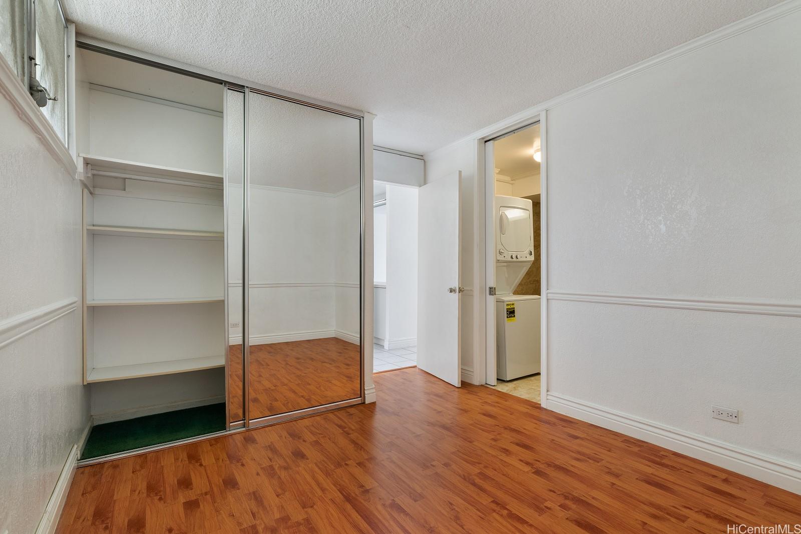 Sky Tower Apts condo # 304, Honolulu, Hawaii - photo 10 of 19