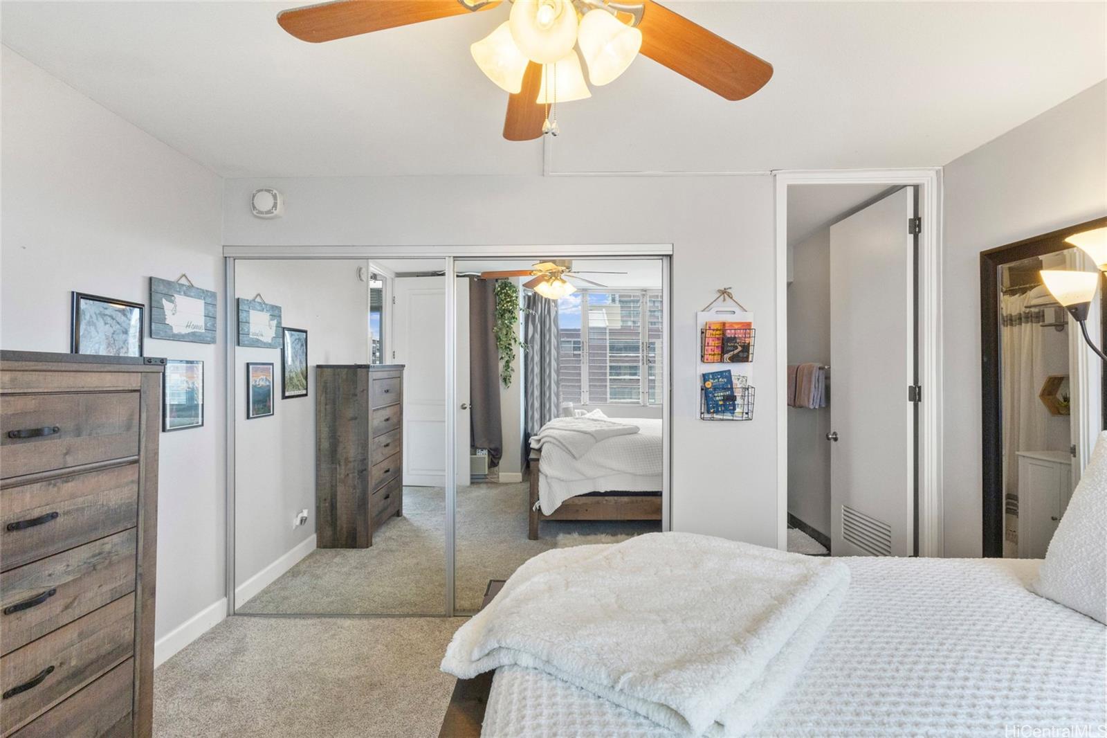 1515 Ward Ave Honolulu - Rental - photo 14 of 24