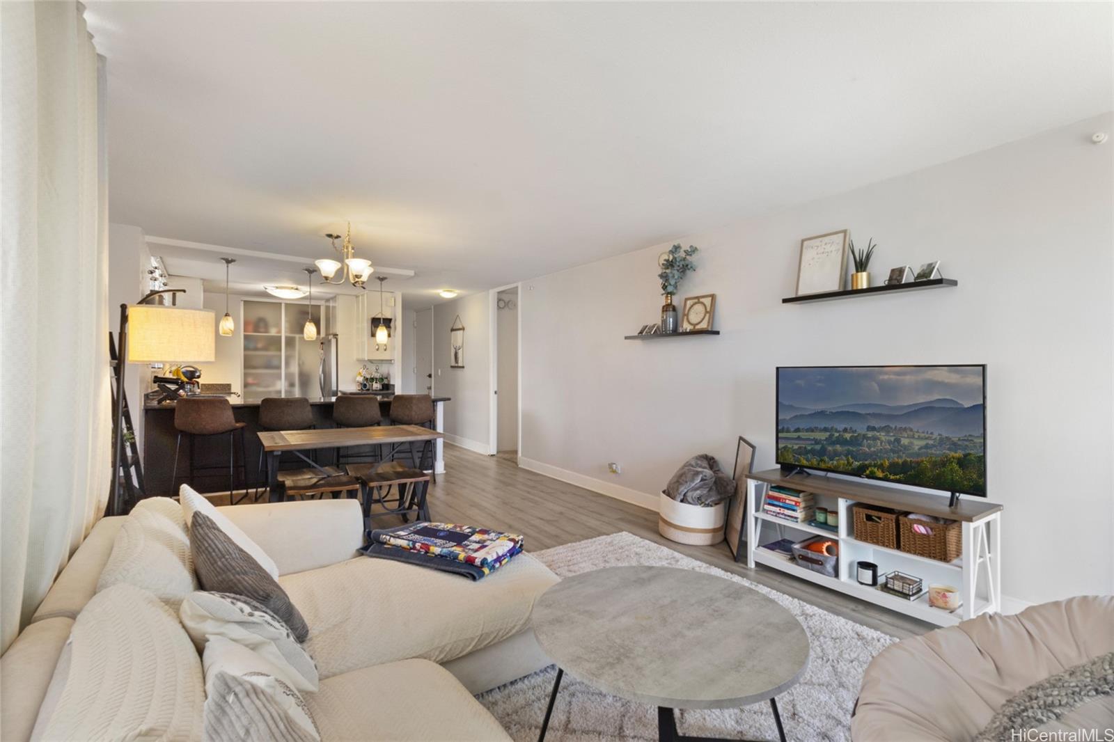 1515 Ward Ave Honolulu - Rental - photo 18 of 24