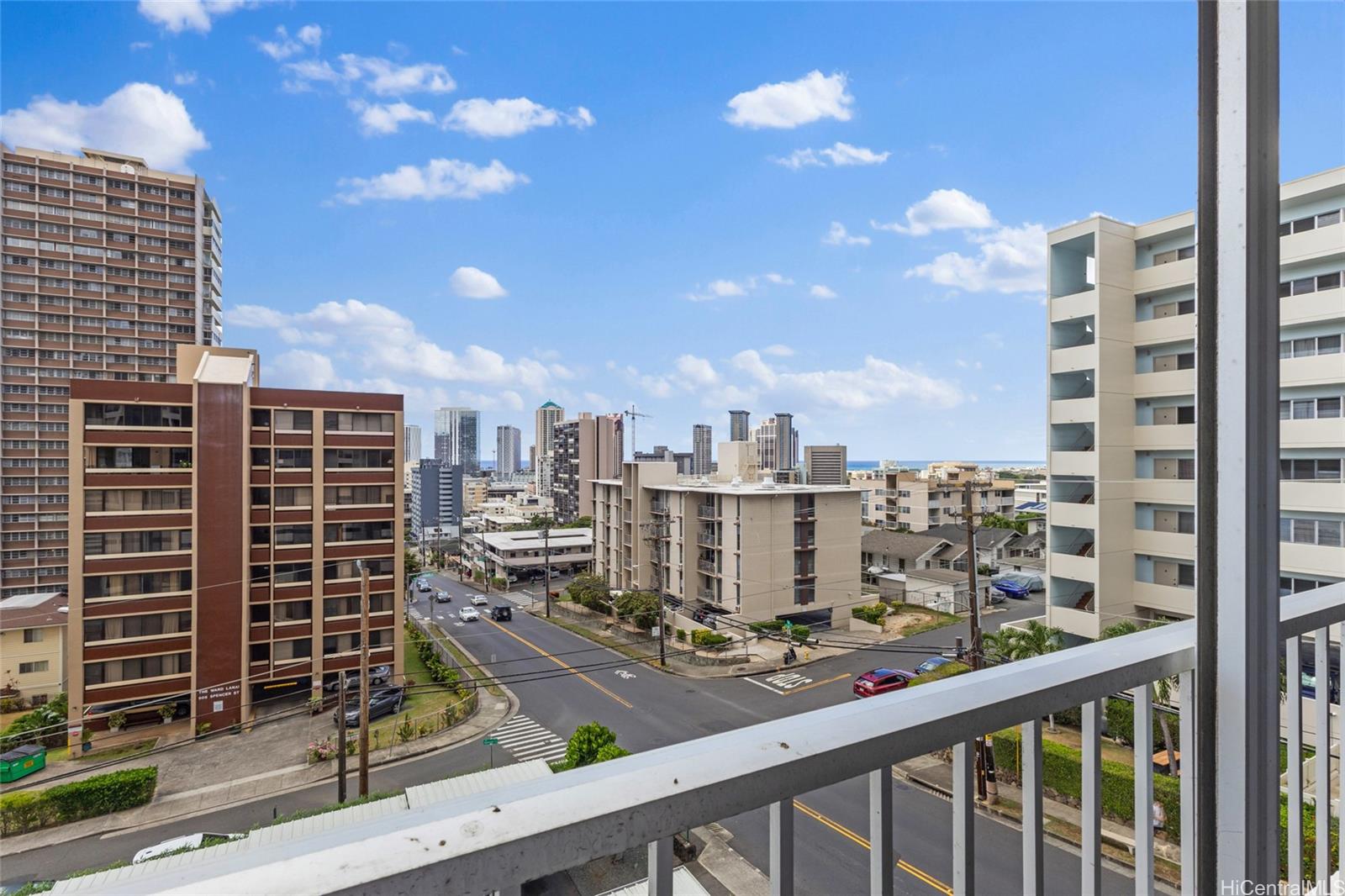 1515 Ward Ave Honolulu - Rental - photo 21 of 24