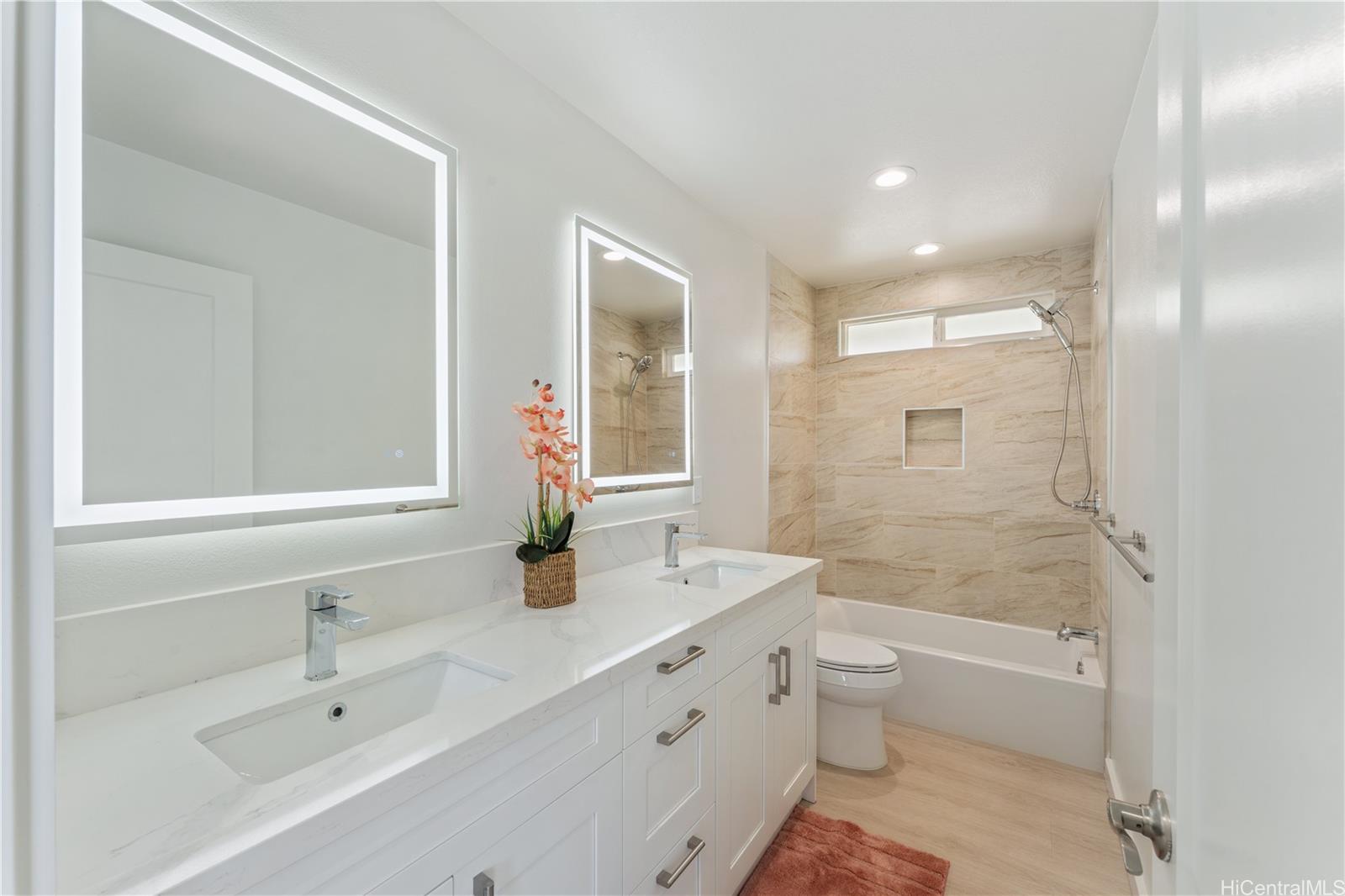 1516  Iao Lane Kapalama, Honolulu home - photo 17 of 25