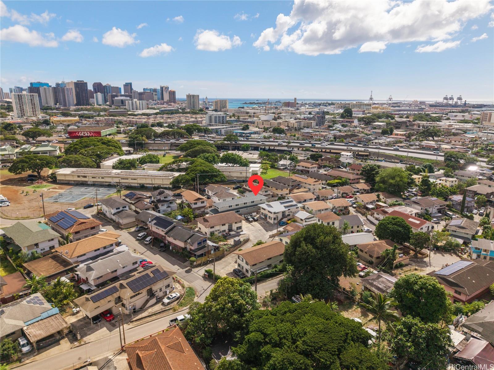 1516  Iao Lane Kapalama, Honolulu home - photo 21 of 25