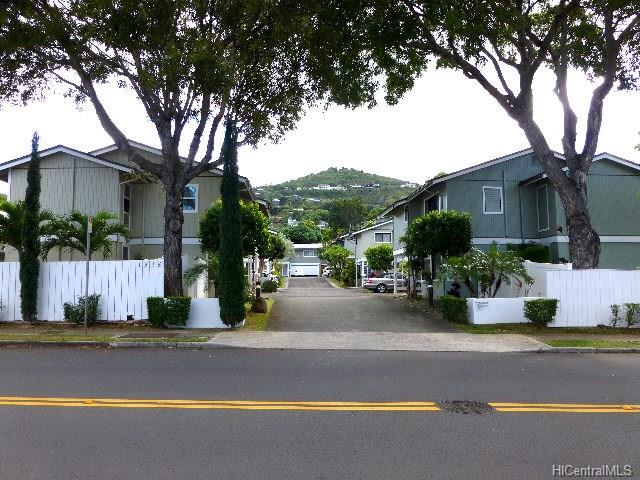 1516  Nehoa St Ualakaa, Honolulu home - photo 6 of 12