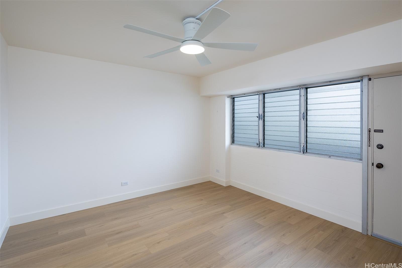 1516 Ward Ave Honolulu - Rental - photo 3 of 13