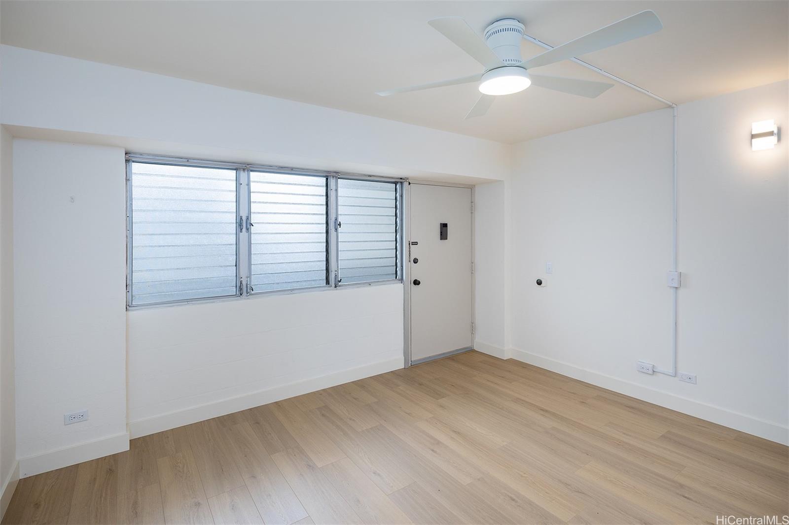 1516 Ward Ave Honolulu - Rental - photo 4 of 13