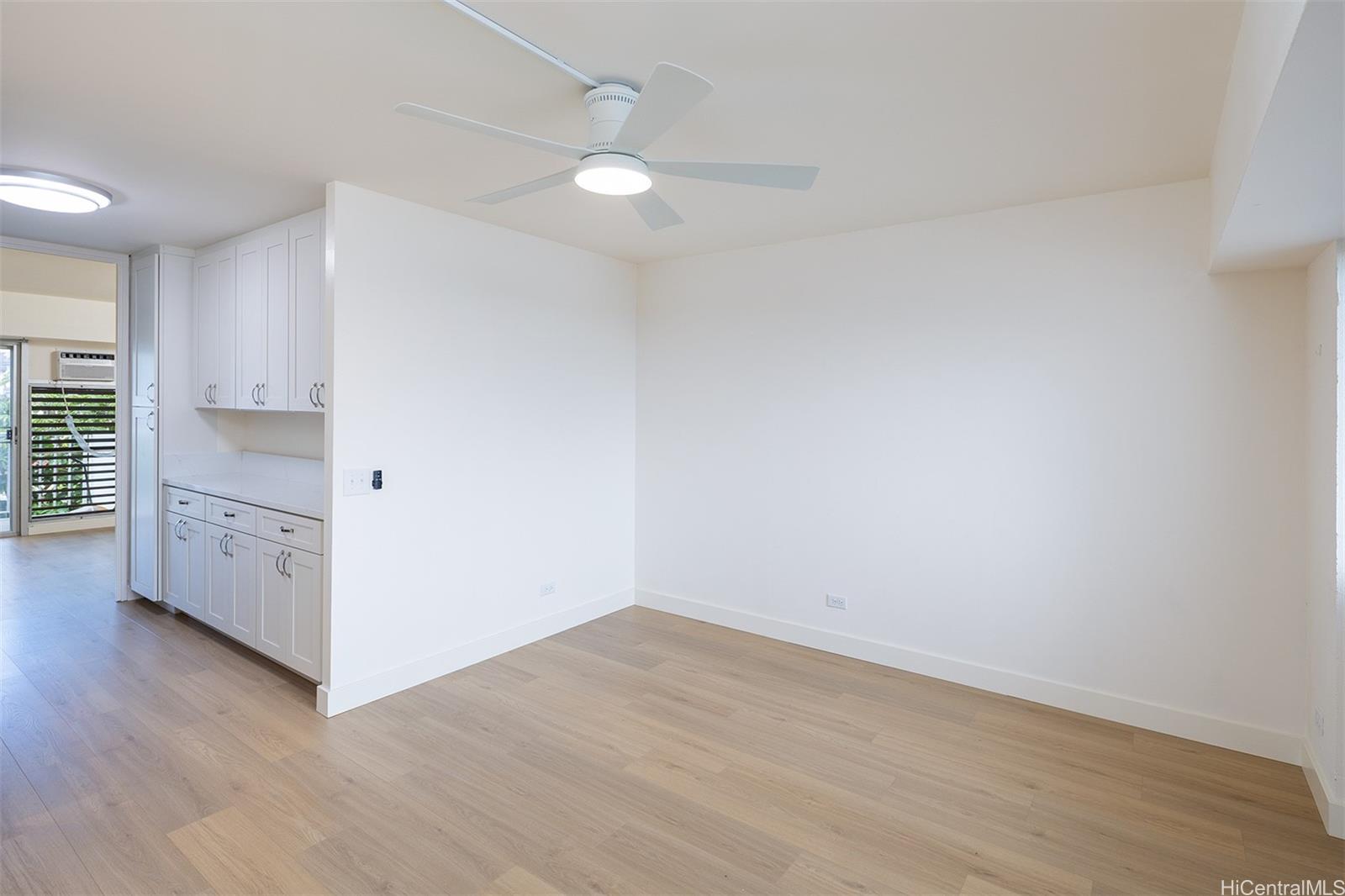 1516 Ward Ave Honolulu - Rental - photo 6 of 13