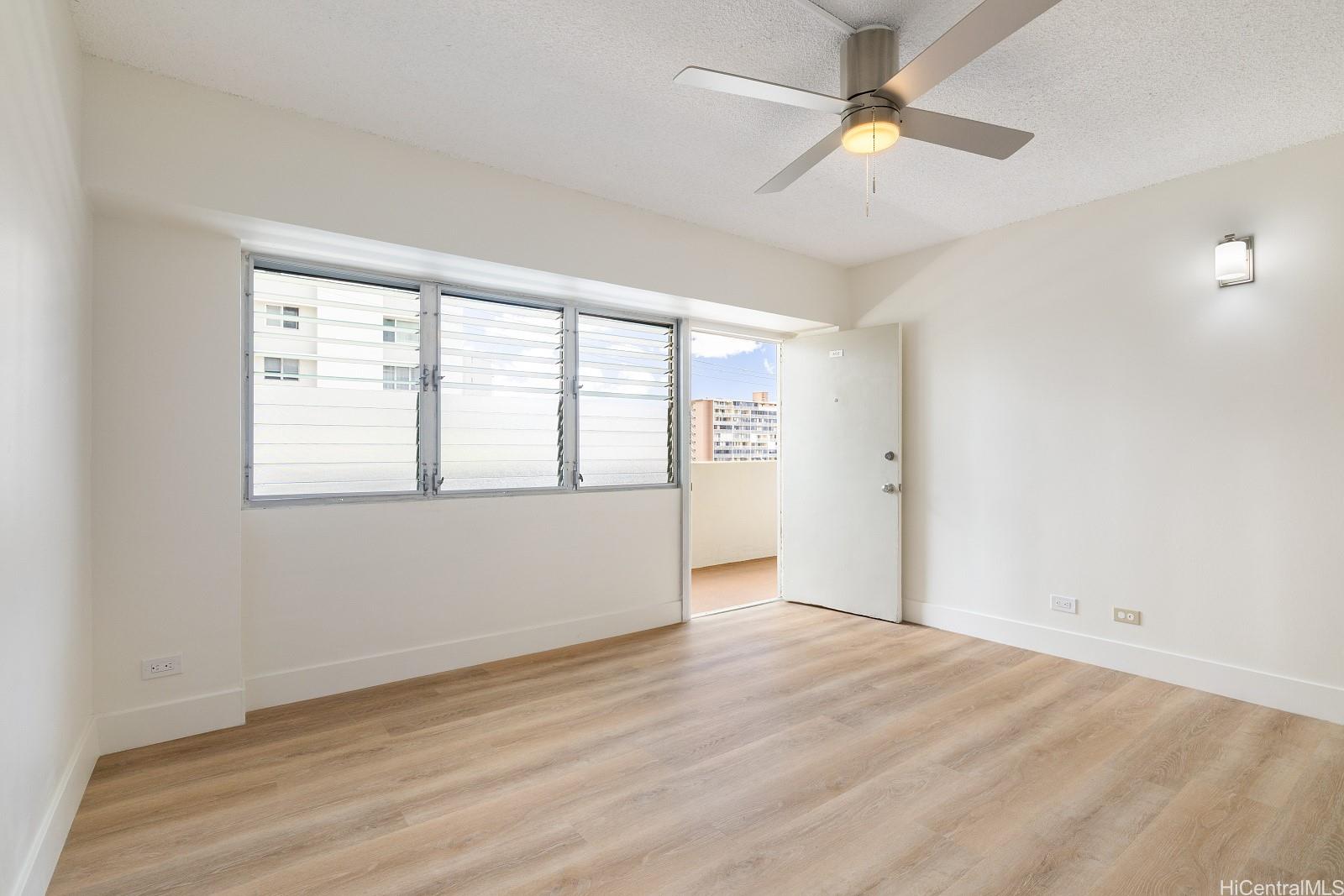 Westview Plaza condo # 302, Honolulu, Hawaii - photo 11 of 19