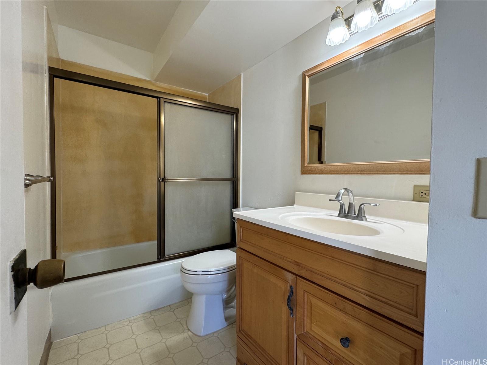 Westview Plaza condo # 401, Honolulu, Hawaii - photo 11 of 19