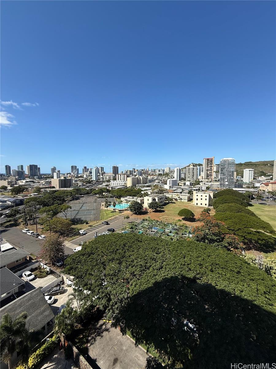 Makiki Park Pl condo # 1201, Honolulu, Hawaii - photo 11 of 20