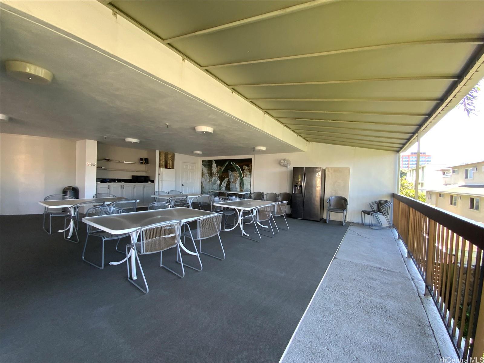 1517 Makiki St Honolulu - Rental - photo 22 of 22