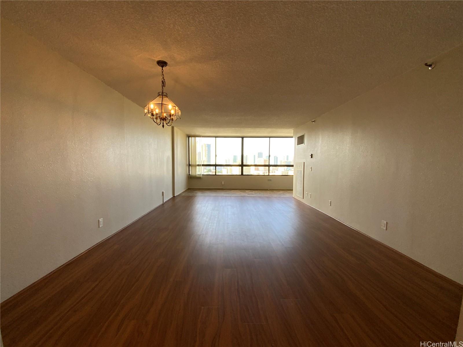 1517 Makiki St Honolulu - Rental - photo 4 of 22