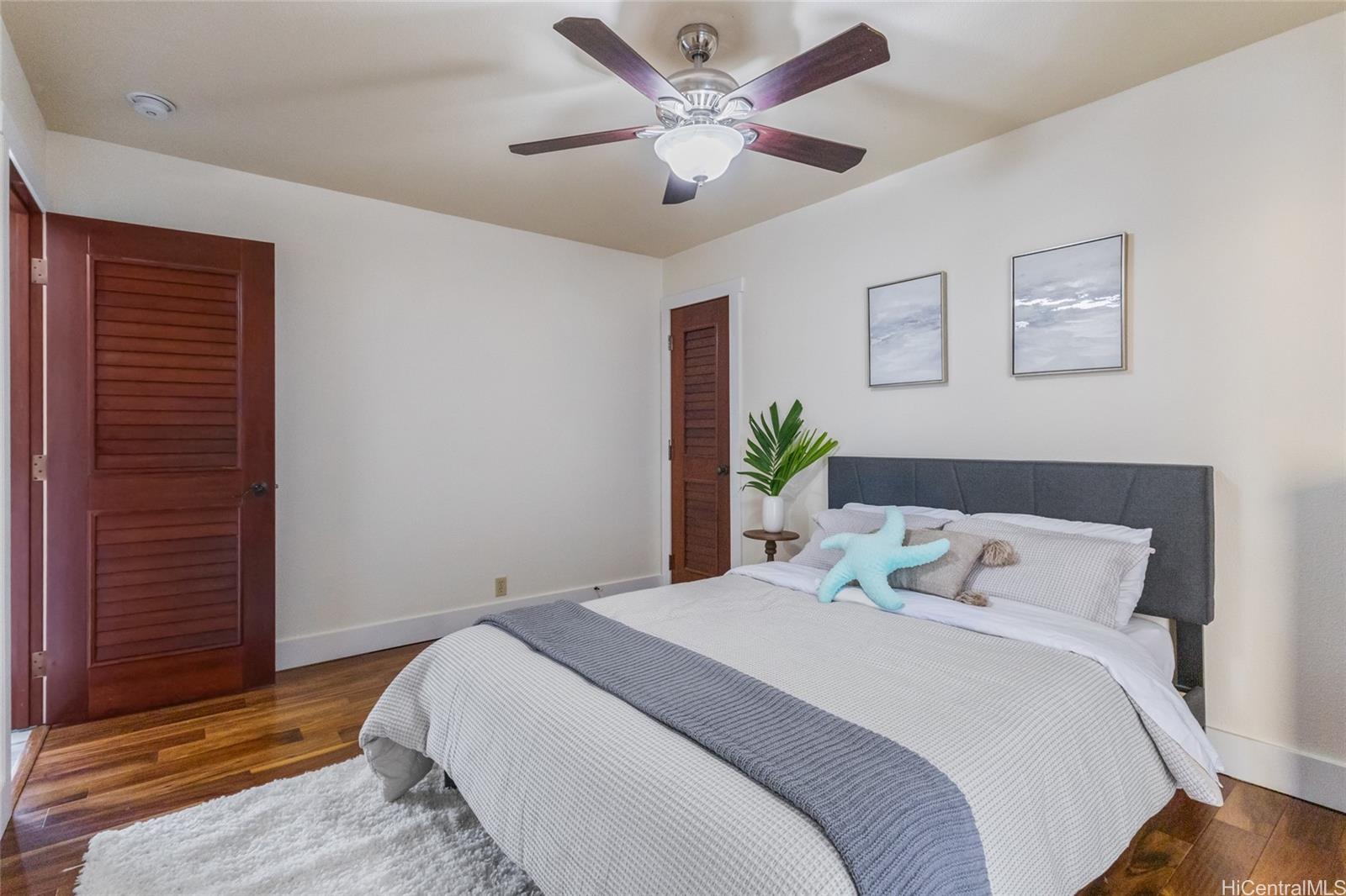 1518  Ala Lani Street Moanalua Valley, Honolulu home - photo 8 of 24