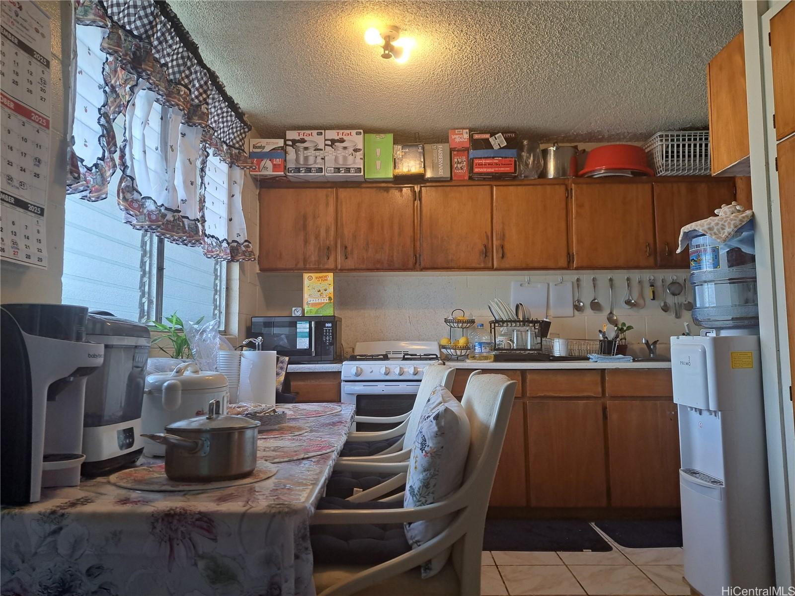 Kapalama Uka condo # 108, Honolulu, Hawaii - photo 2 of 25