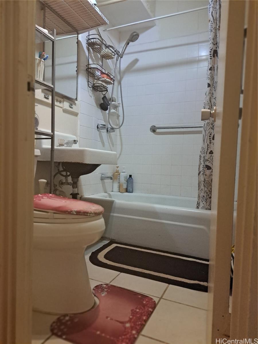 Kapalama Uka condo # 108, Honolulu, Hawaii - photo 3 of 25