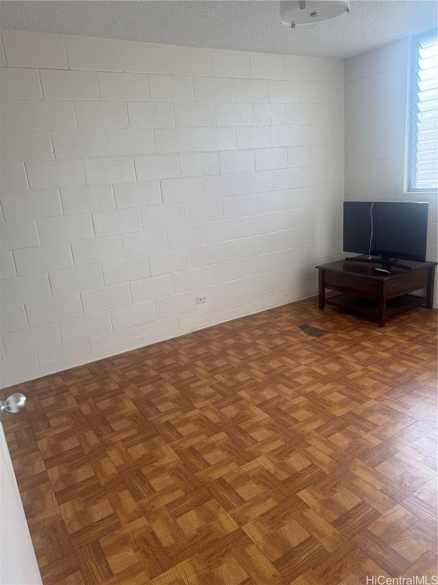 Kapalama Uka condo # # 319, Honolulu, Hawaii - photo 4 of 10