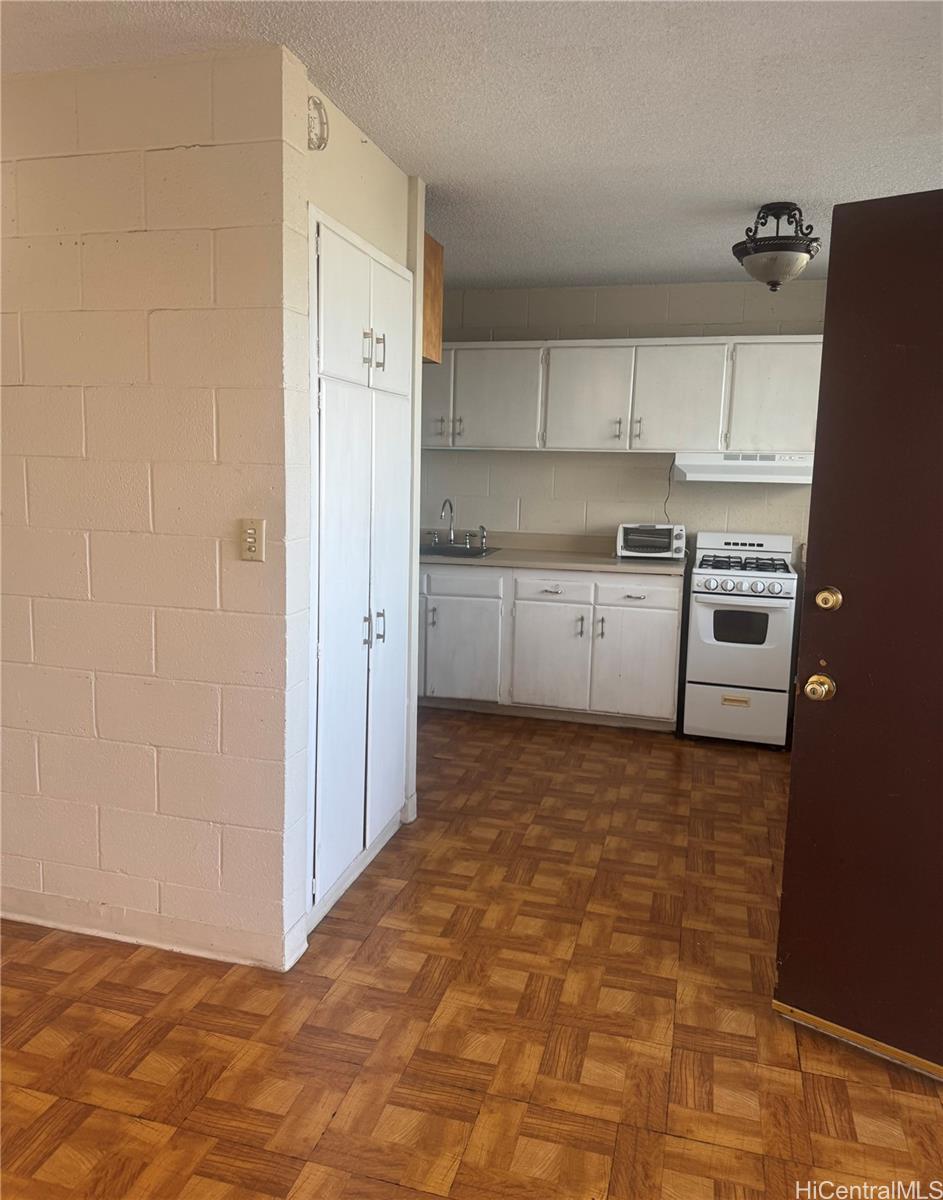 Kapalama Uka condo # # 319, Honolulu, Hawaii - photo 7 of 10