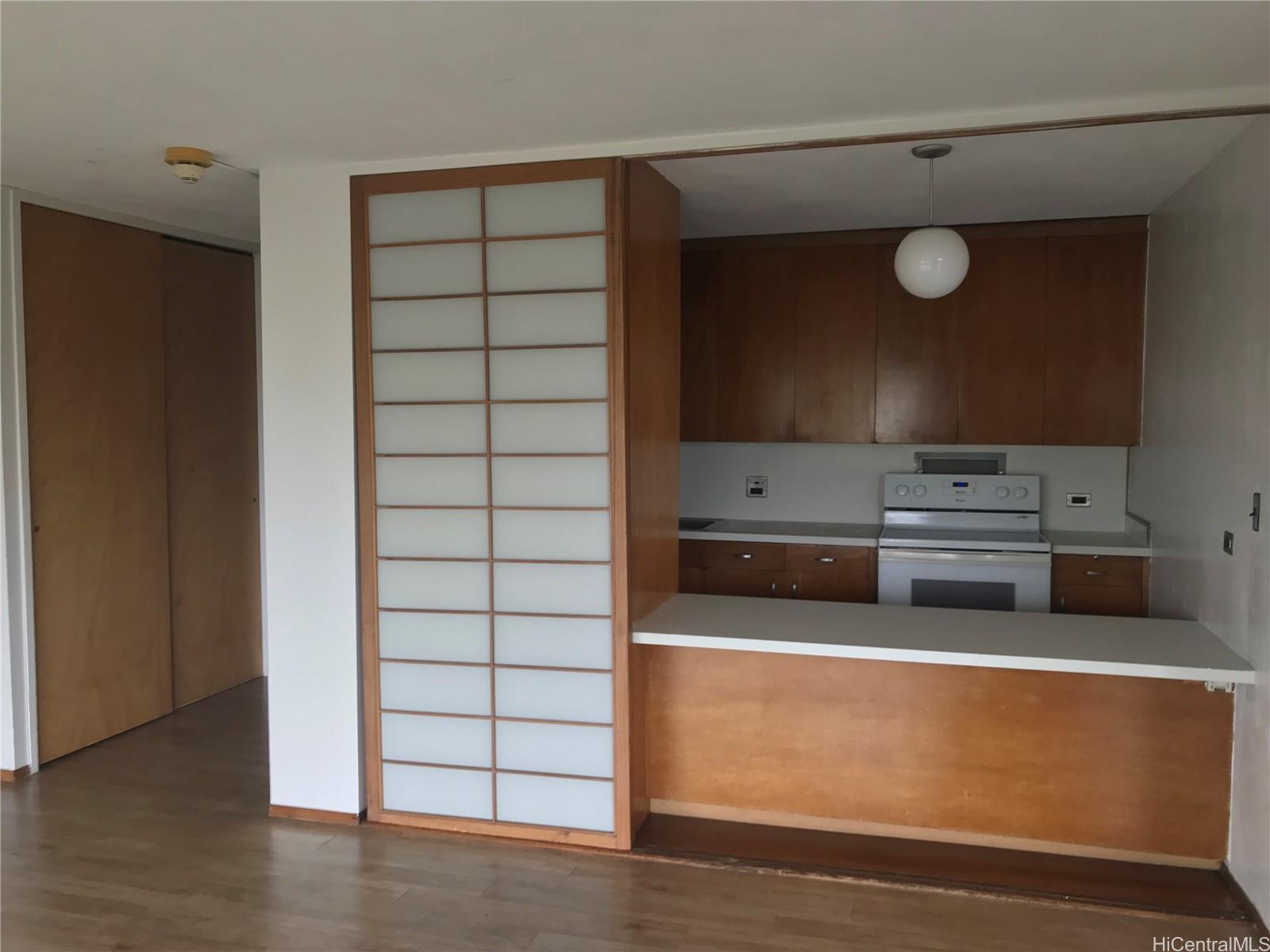 1519 Nuuanu Ave Honolulu - Rental - photo 13 of 14