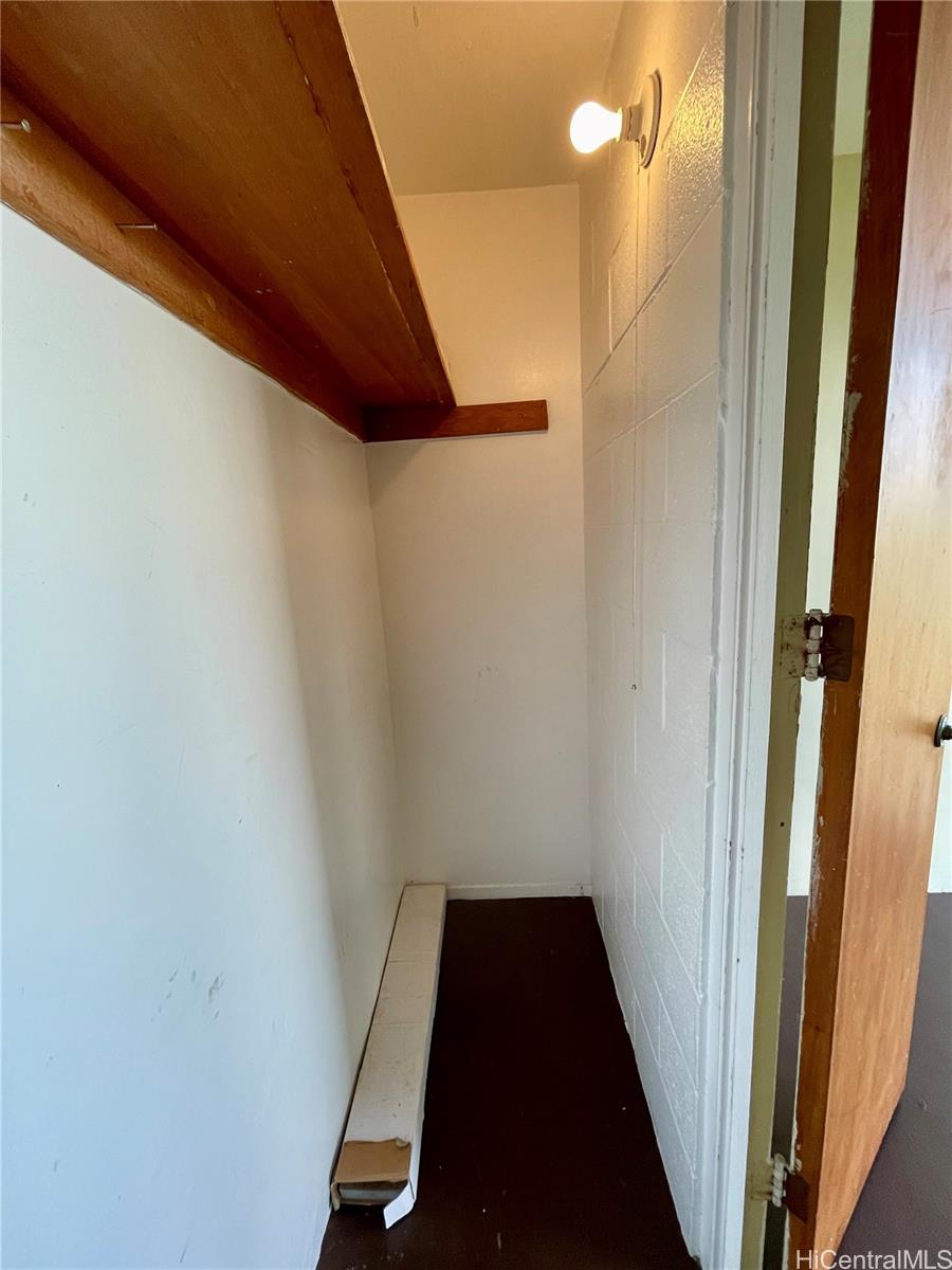 Queen Emma Gardens condo # 1040, Honolulu, Hawaii - photo 15 of 24