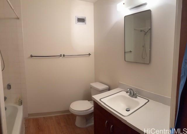 Queen Emma Gardens condo # 1042, Honolulu, Hawaii - photo 15 of 16