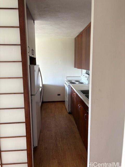 Queen Emma Gardens condo # 1042, Honolulu, Hawaii - photo 6 of 16