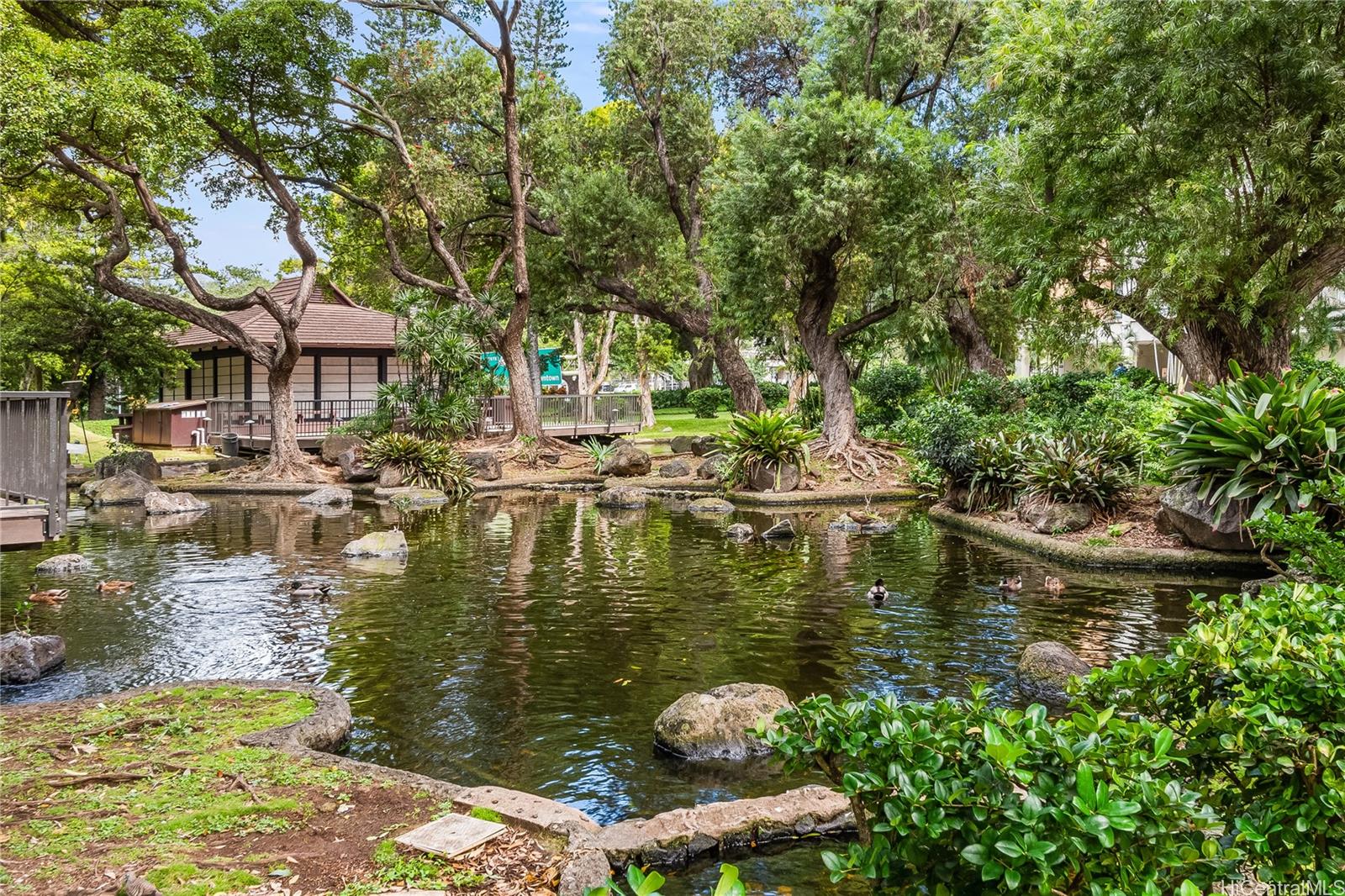 Queen Emma Gardens condo # 1045, Honolulu, Hawaii - photo 10 of 15