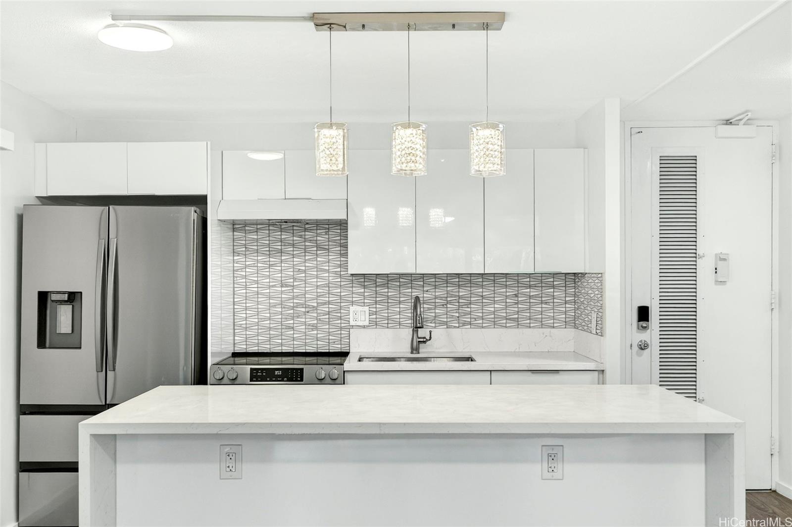 Queen Emma Gardens condo # 142, Honolulu, Hawaii - photo 5 of 25