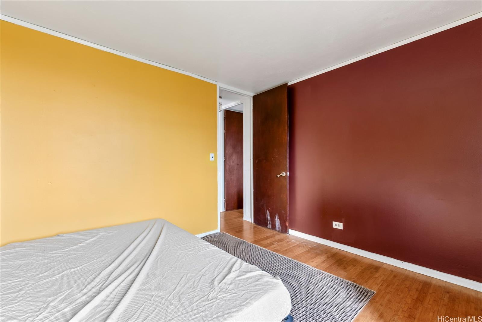 Queen Emma Gardens condo # 947, Honolulu, Hawaii - photo 17 of 25