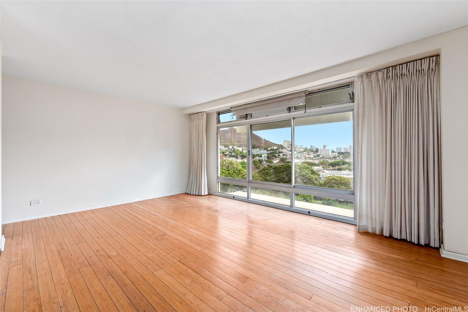 Queen Emma Gardens condo # 947, Honolulu, Hawaii - photo 5 of 25