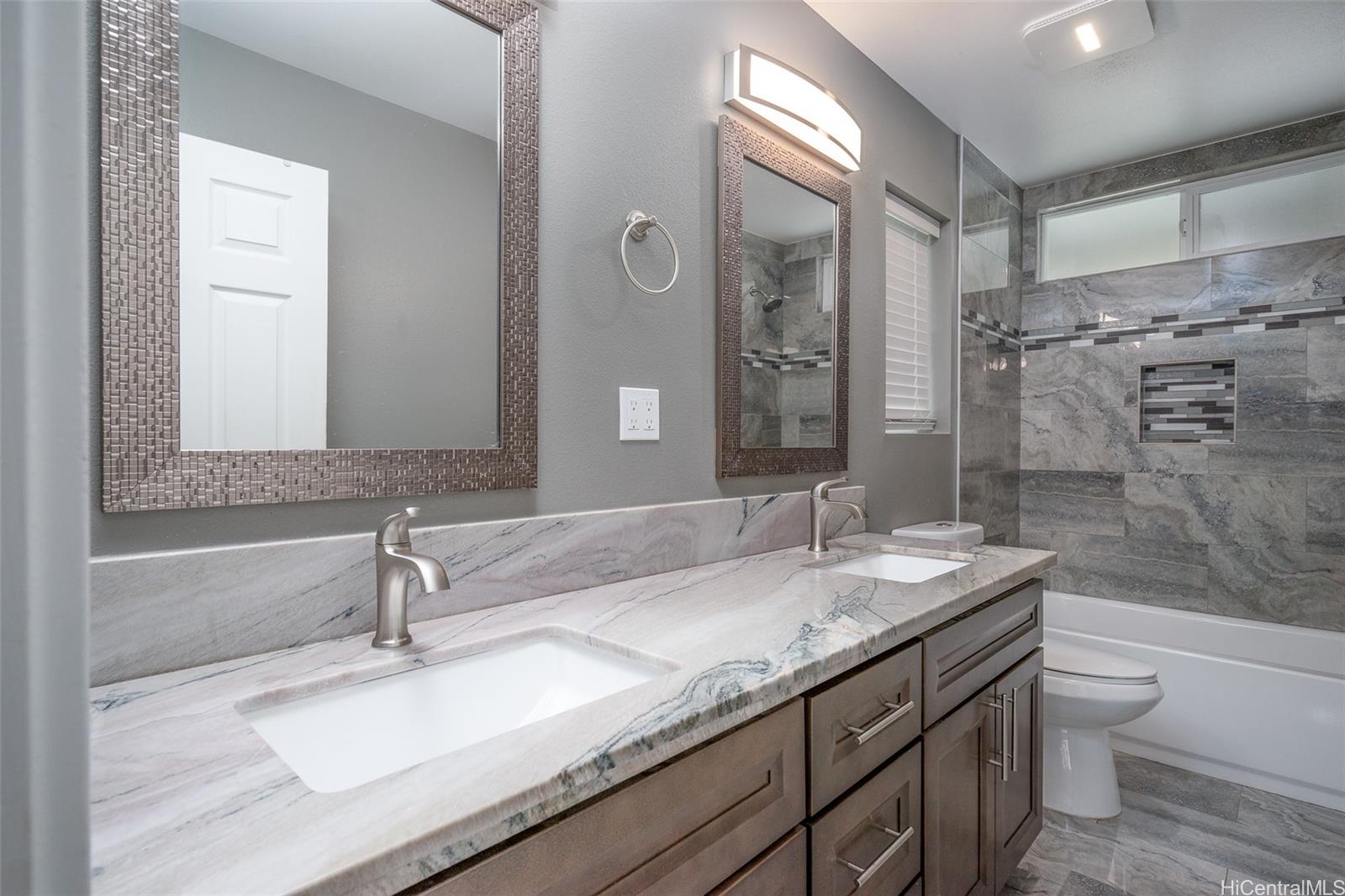 15-1983  14th Ave Hwn Paradise Pk, Puna home - photo 12 of 25