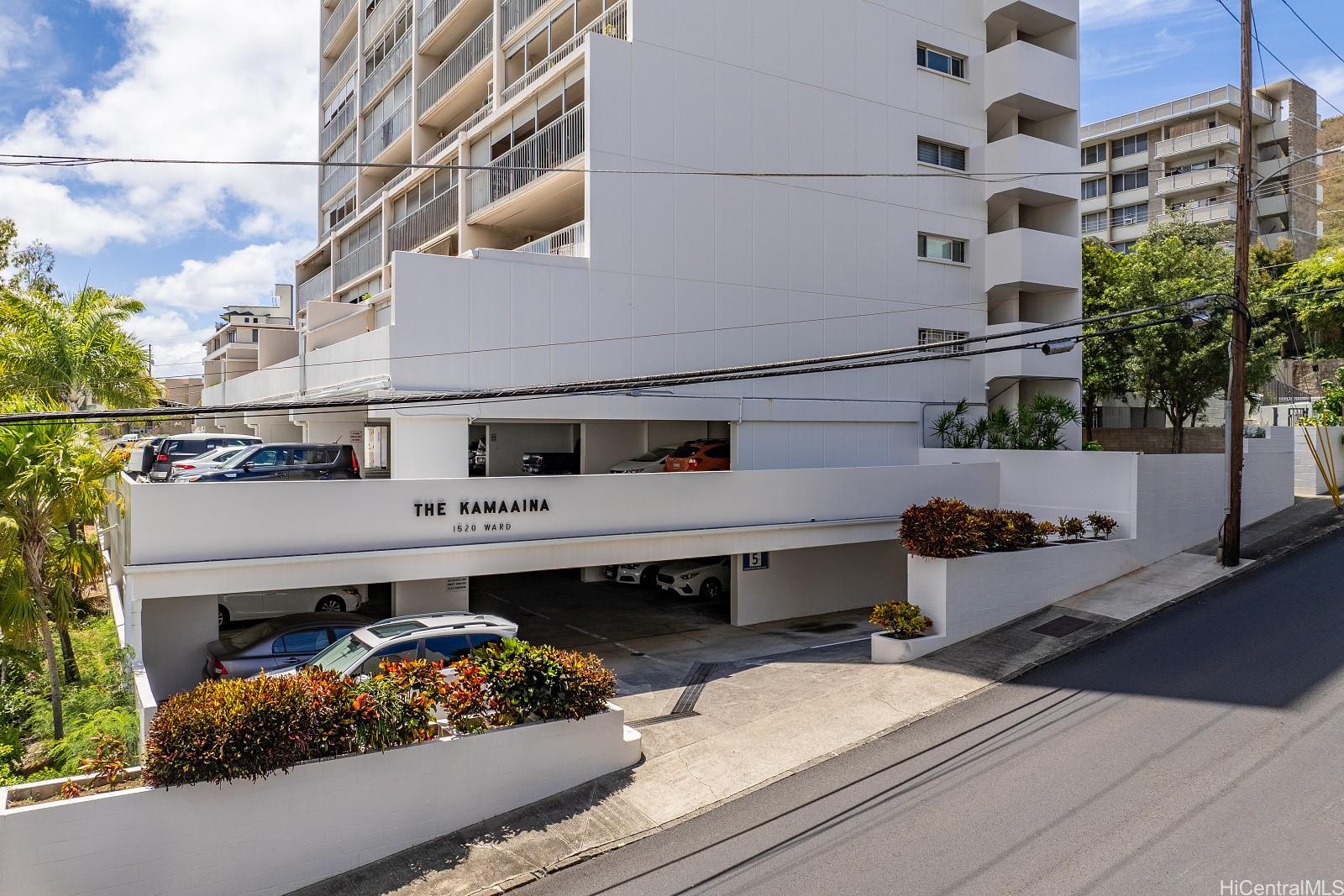 Kamaaina condo # 902, Honolulu, Hawaii - photo 23 of 25