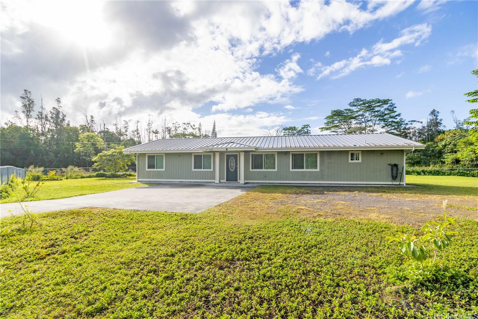 15-2008  14th Ave Hwn Paradise Pk, Puna home - photo 2 of 25