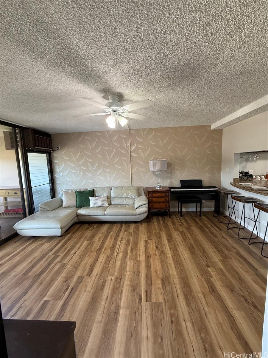 Punahou Chalet condo # 901, Honolulu, Hawaii - photo 4 of 10