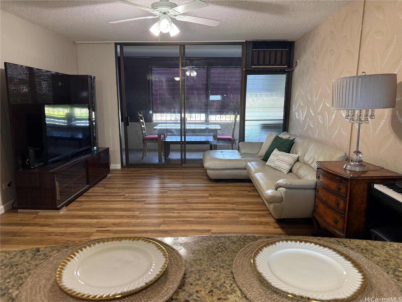 Punahou Chalet condo # 901, Honolulu, Hawaii - photo 5 of 10