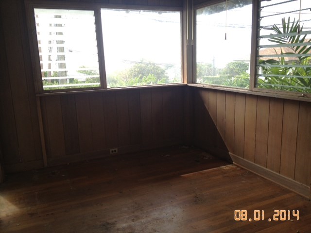 1522  Alewa Dr Alewa Heights, Honolulu home - photo 6 of 10