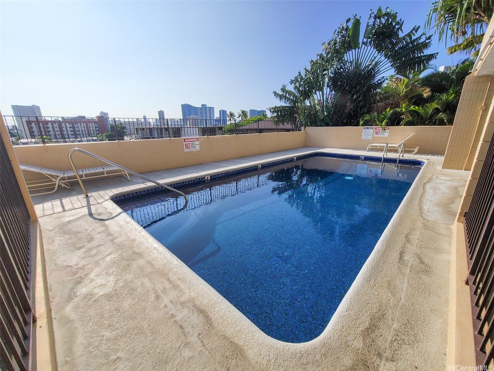 1524 Pensacola St Honolulu - Rental - photo 15 of 19