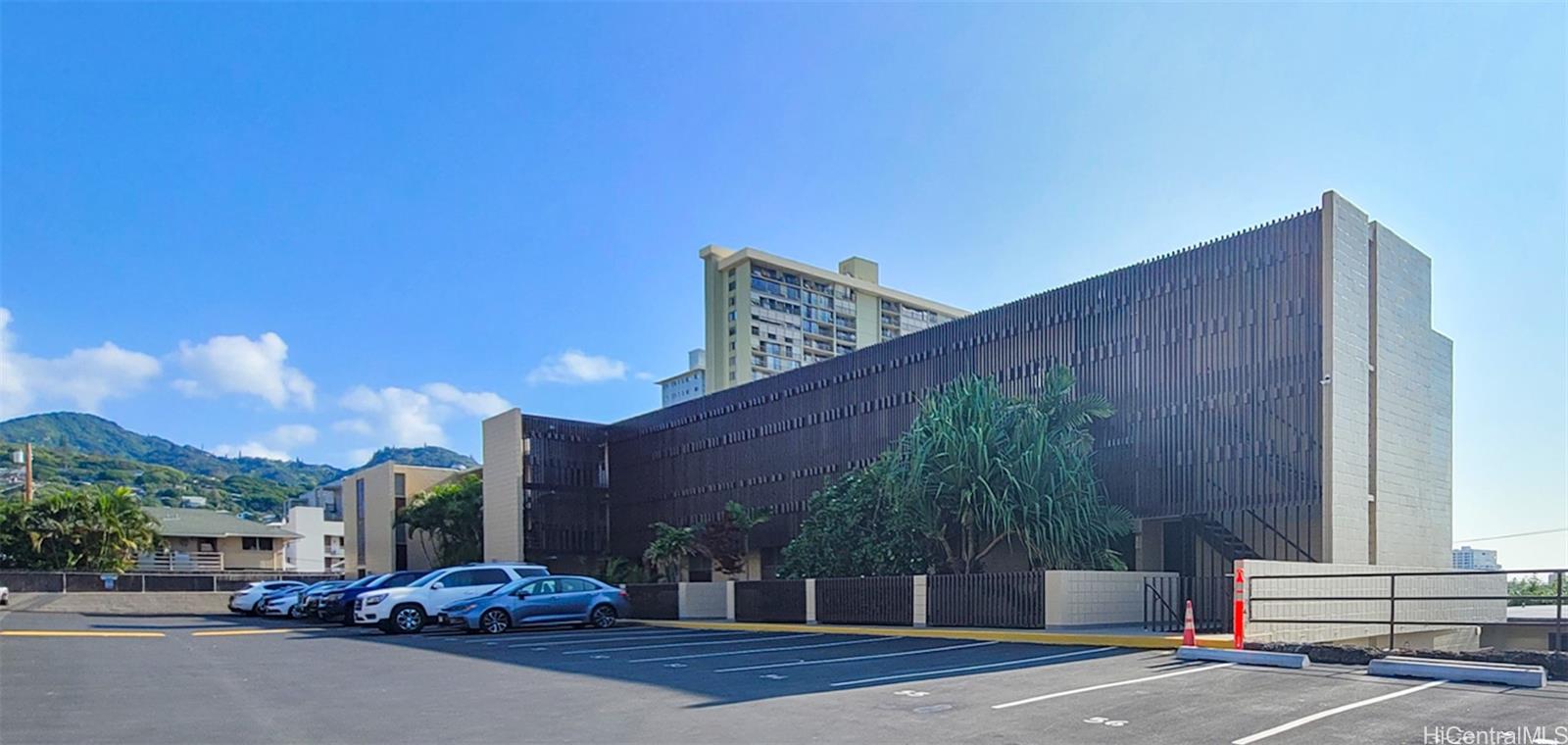 1524 Pensacola St Honolulu - Rental - photo 17 of 19