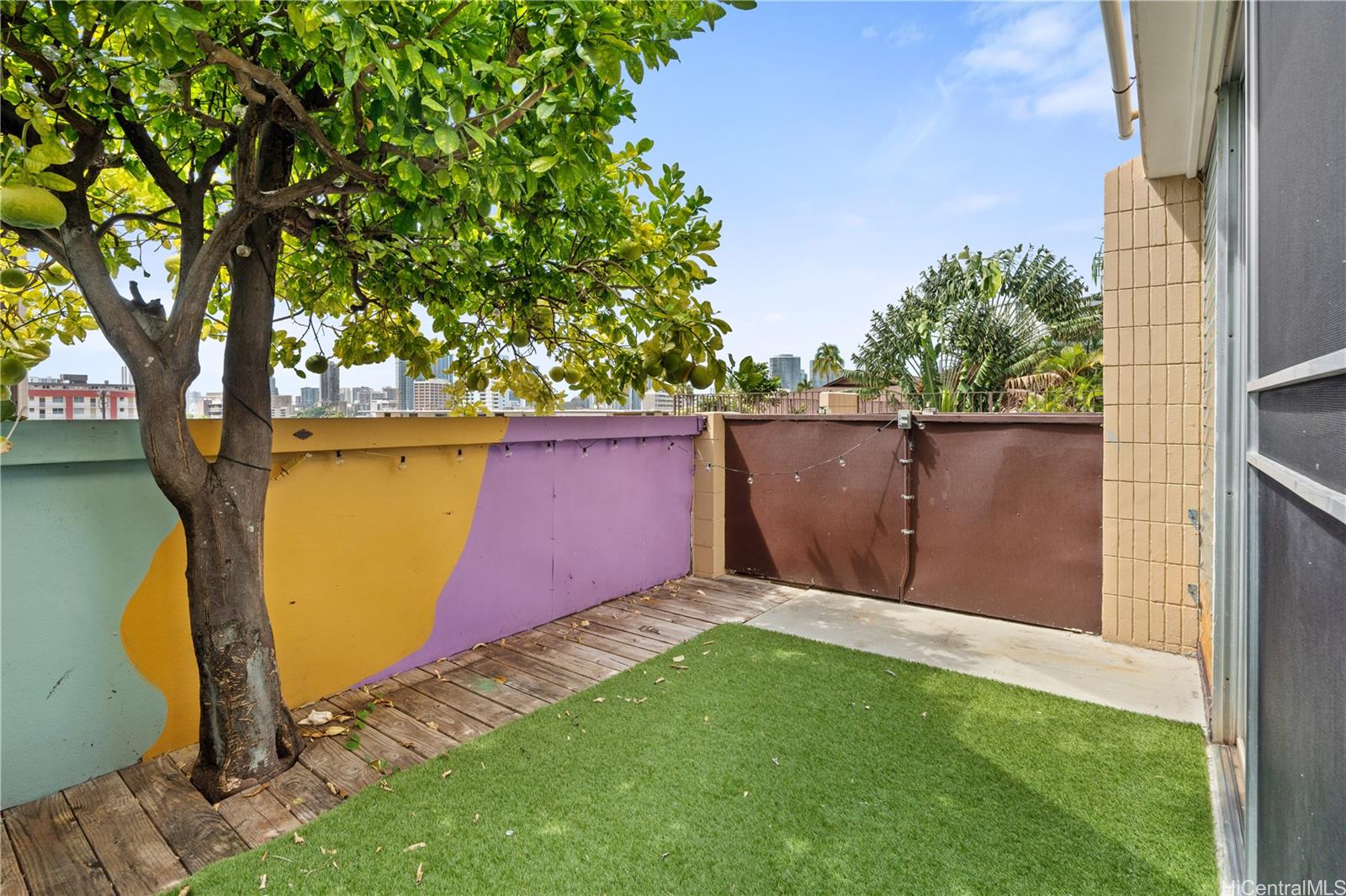 Pensacola Gardens condo # 113, Honolulu, Hawaii - photo 4 of 25