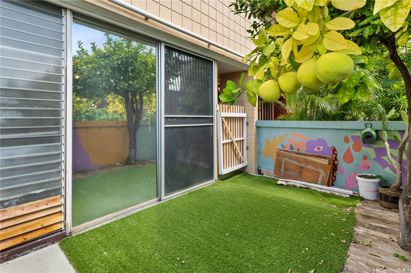 Pensacola Gardens condo # 113, Honolulu, Hawaii - photo 5 of 25