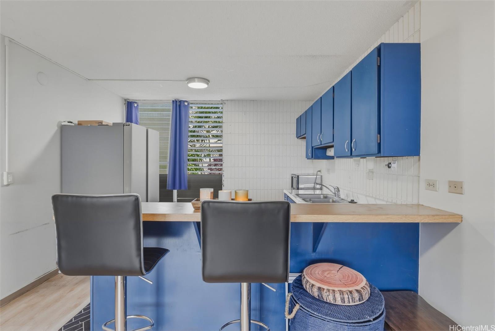 Pensacola Gardens condo # 318, Honolulu, Hawaii - photo 5 of 18