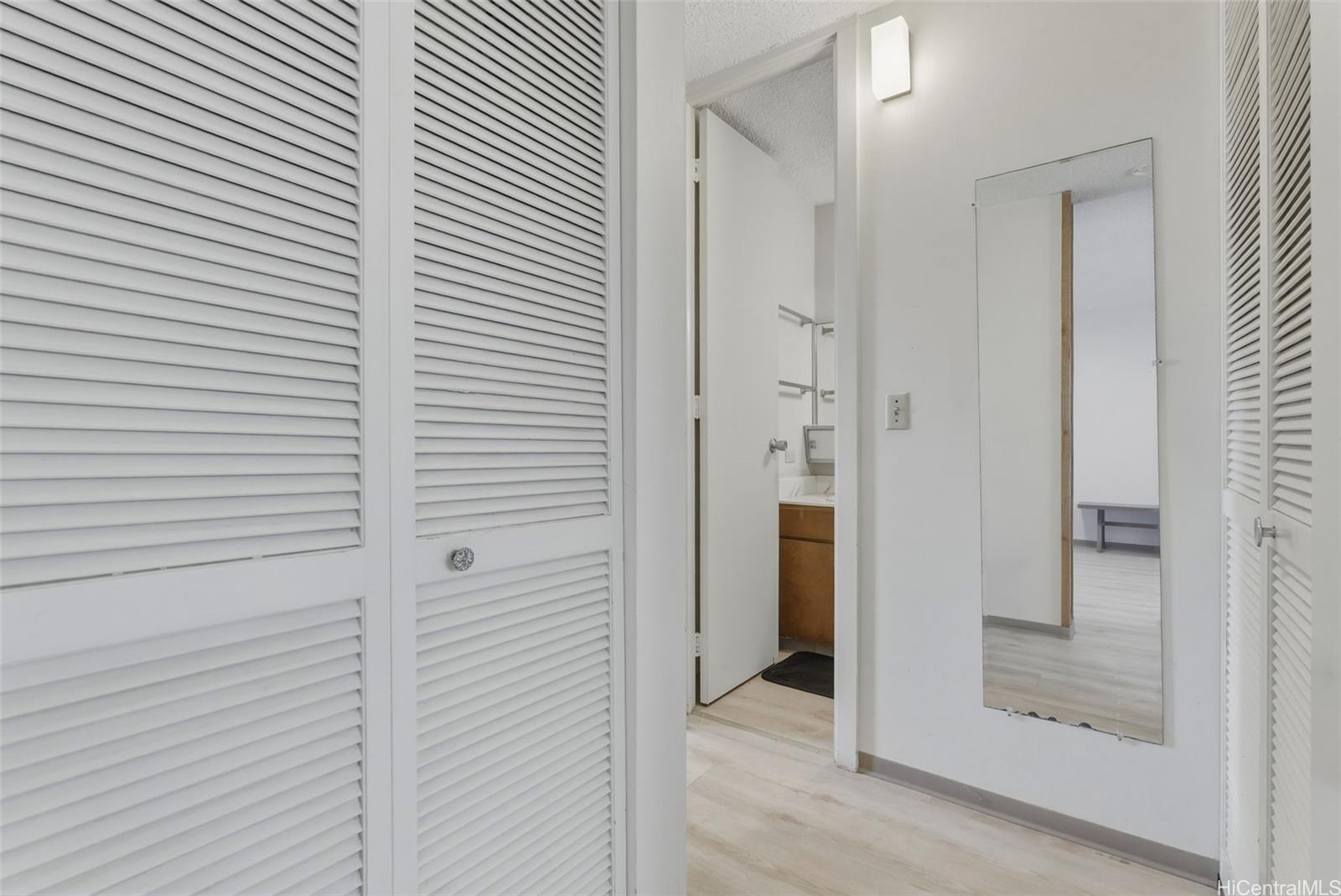 Pensacola Gardens condo # 318, Honolulu, Hawaii - photo 9 of 18