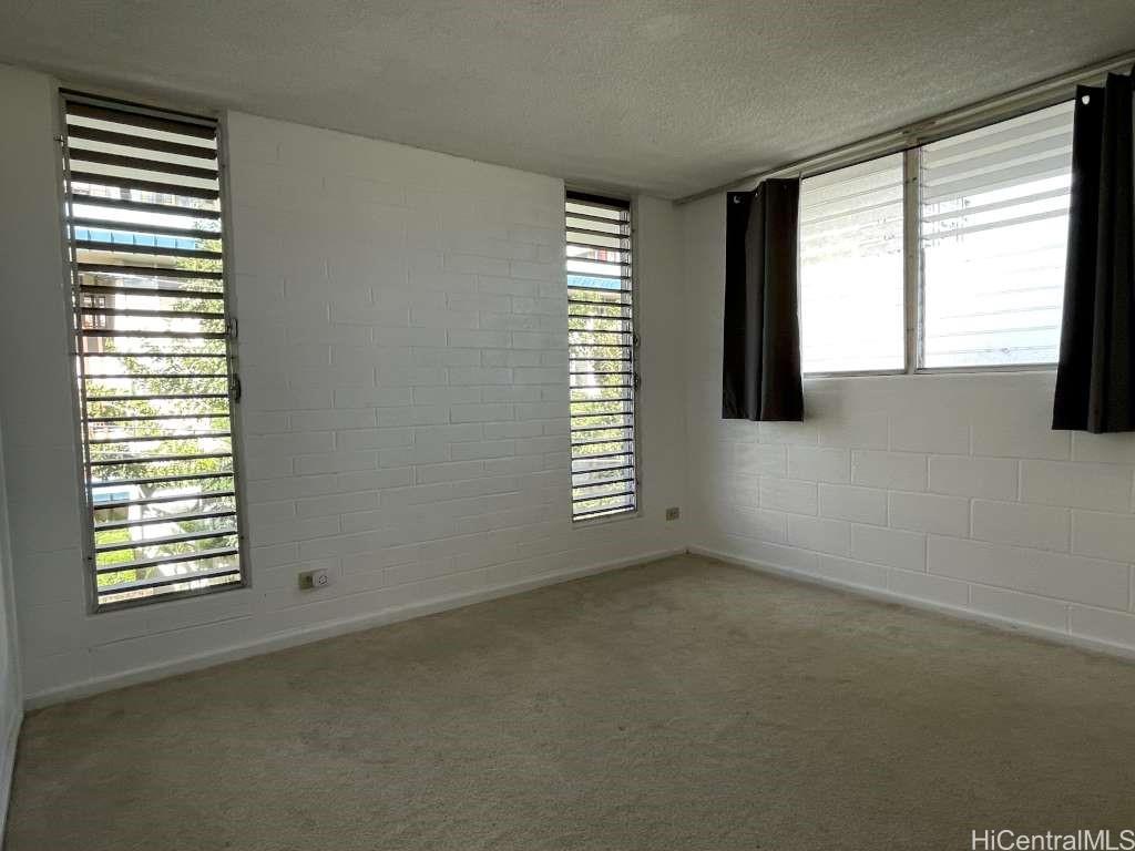 1525 Pensacola St Honolulu - Rental - photo 12 of 15