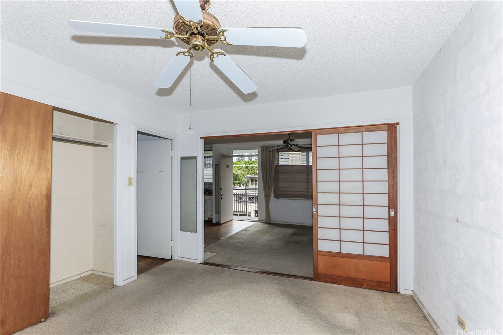 1525 Pensacola condo # 302, Honolulu, Hawaii - photo 16 of 24