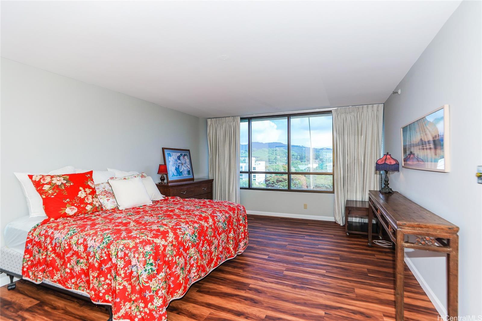 Punahou Cliffs condo # 1005, Honolulu, Hawaii - photo 11 of 25