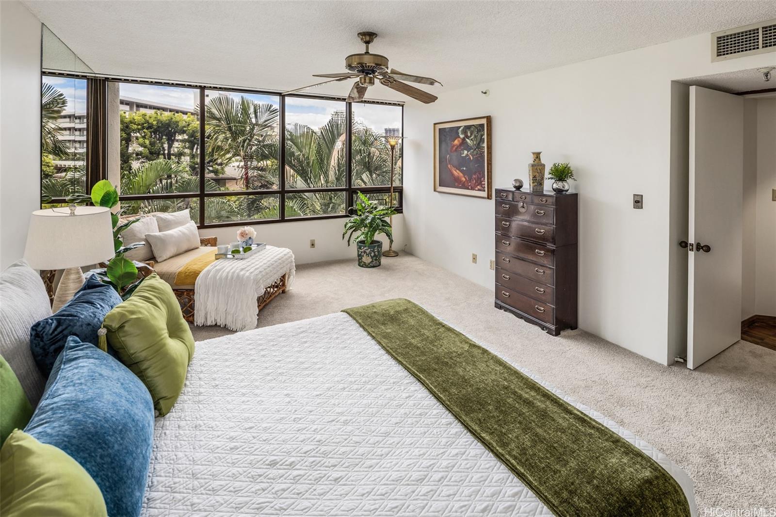 Punahou Cliffs condo # 308, Honolulu, Hawaii - photo 4 of 25