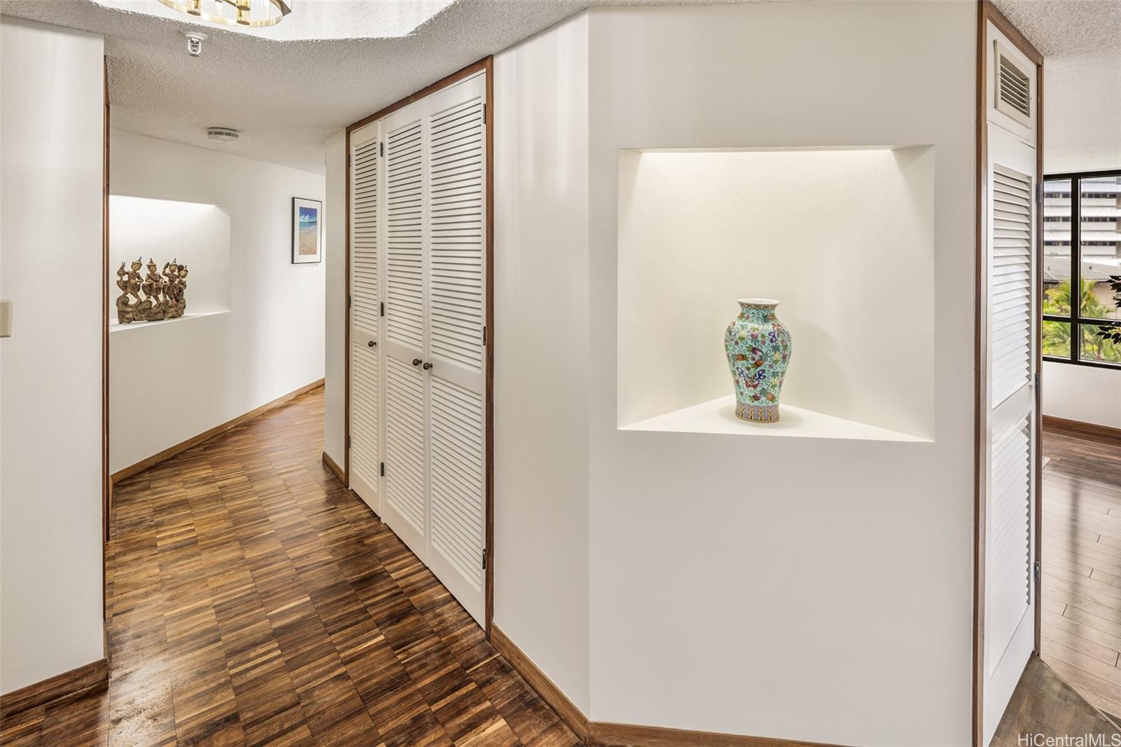 Punahou Cliffs condo # 308, Honolulu, Hawaii - photo 8 of 25