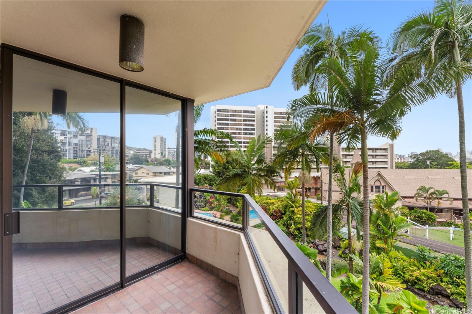 Punahou Cliffs condo # 401, Honolulu, Hawaii - photo 14 of 25