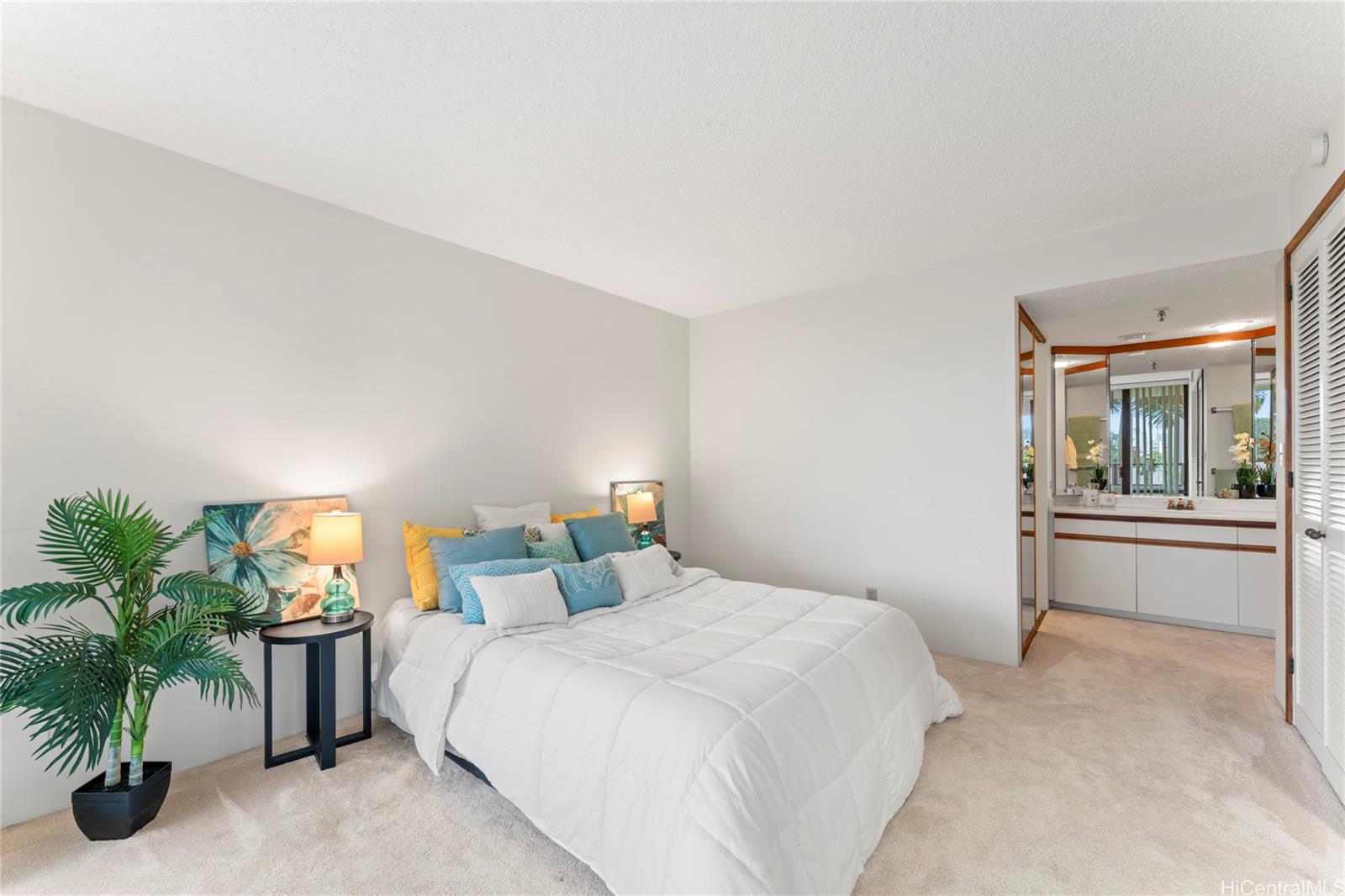 Punahou Cliffs condo # 401, Honolulu, Hawaii - photo 18 of 25