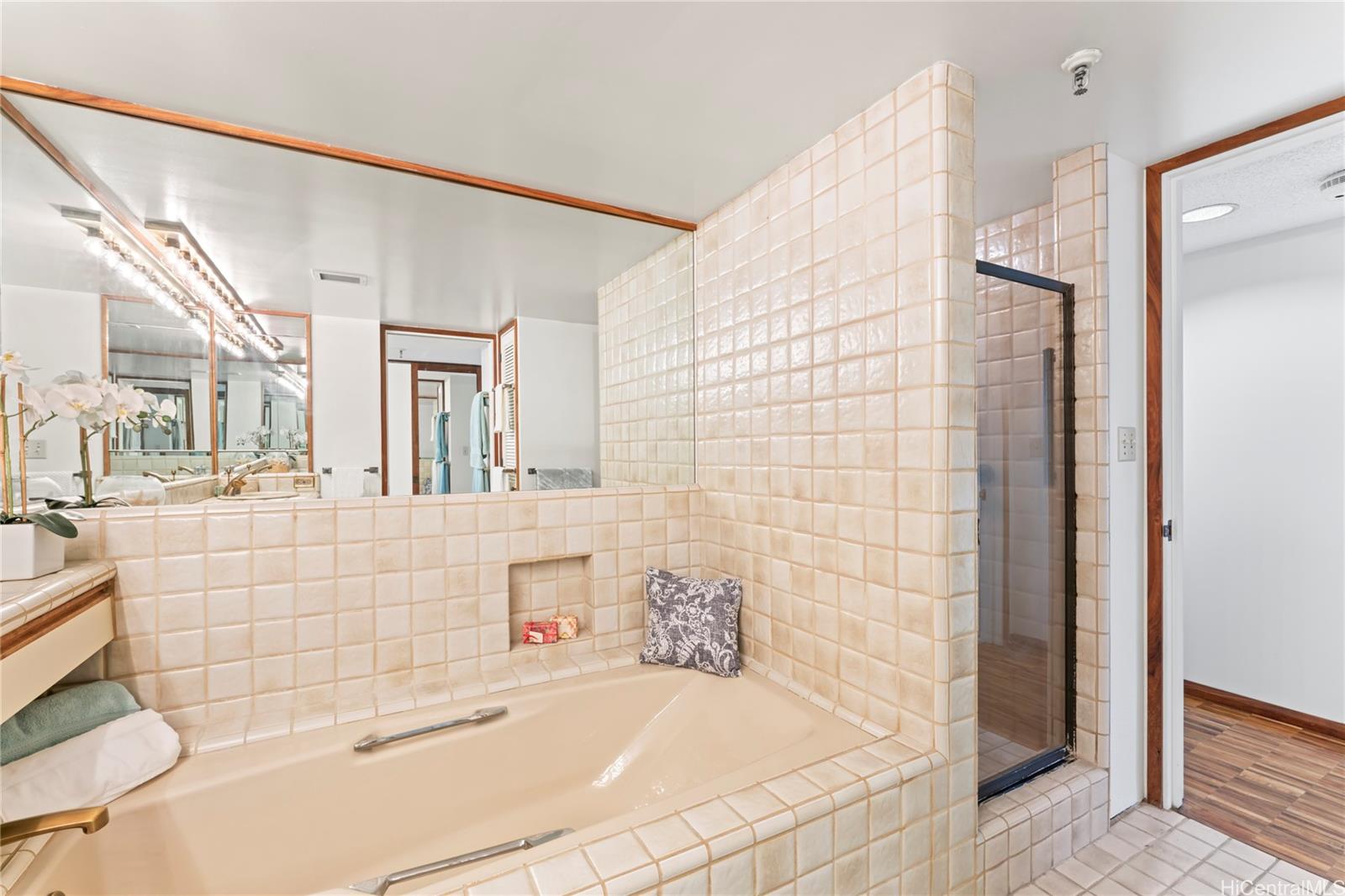 Punahou Cliffs condo # 401, Honolulu, Hawaii - photo 20 of 25
